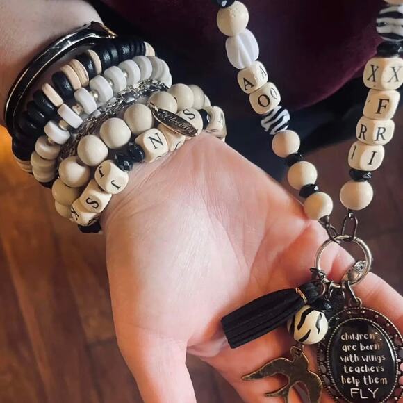 New Plunder "Alphabet" Wooden Letter Block Bracelet Set (6.5") - Picture 3 of 7